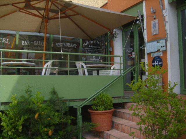 Auberge De La Vallee Francheville  エクステリア 写真